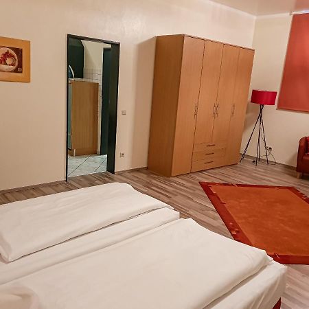 Airport Fashion Hotel Dusseldorf Ngoại thất bức ảnh