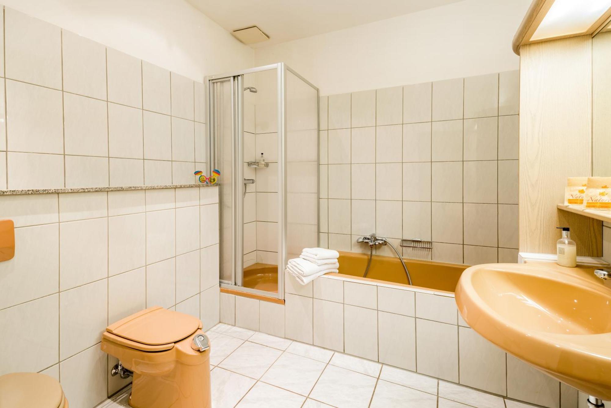 Airport Fashion Hotel Dusseldorf Phòng bức ảnh