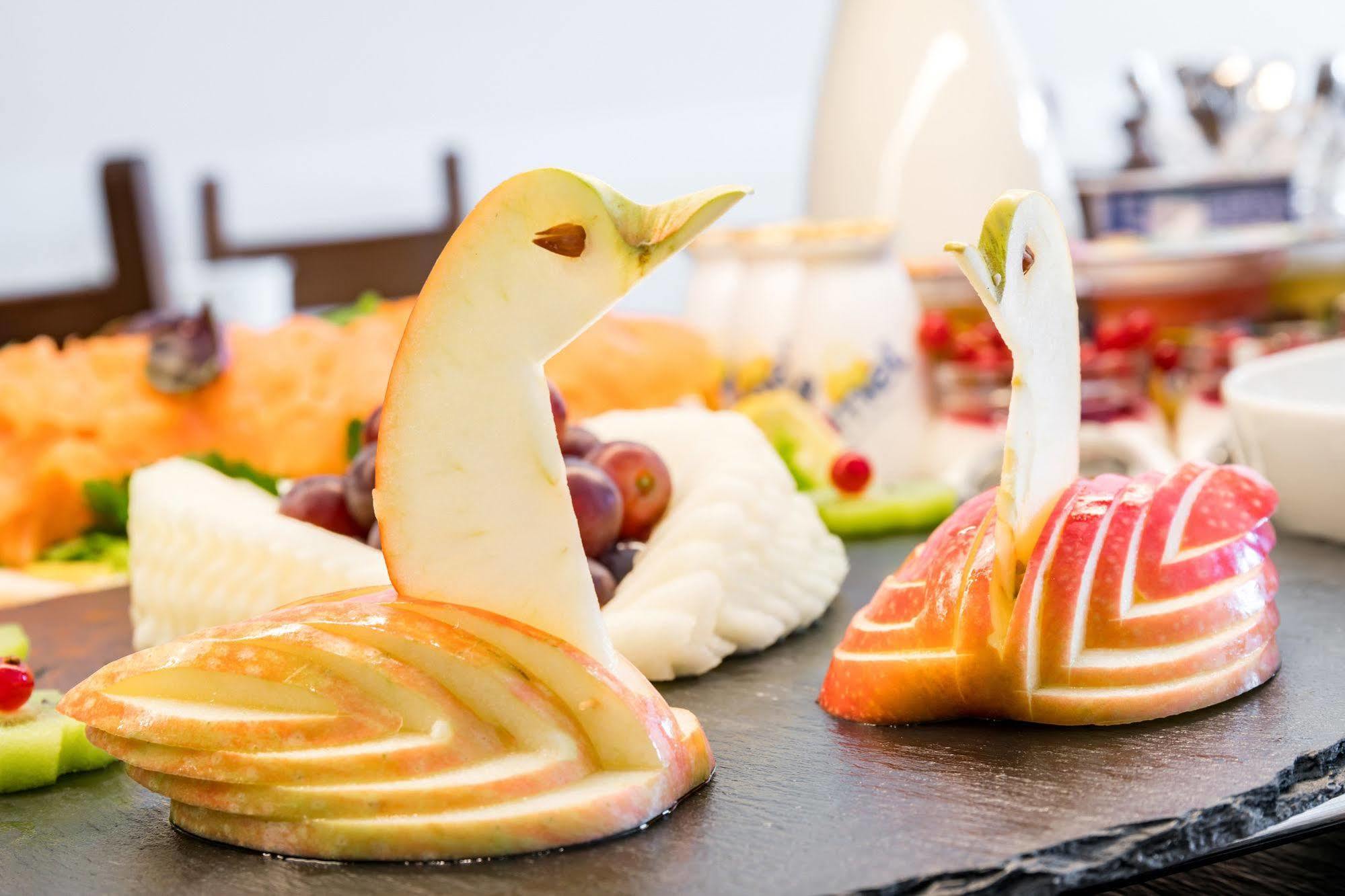 Airport Fashion Hotel Dusseldorf Ngoại thất bức ảnh